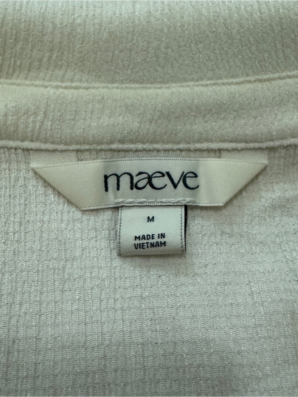 Maeve White Ruched Button-Down Blouse - Picture 7 of 7